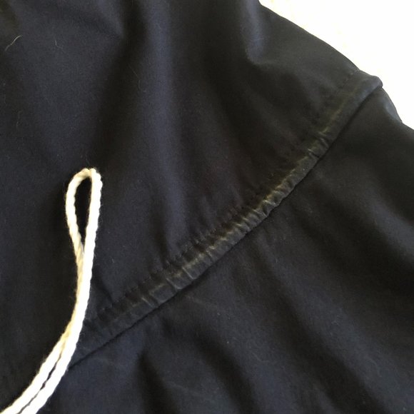 Navy top with white tie - Picture 7 of 7